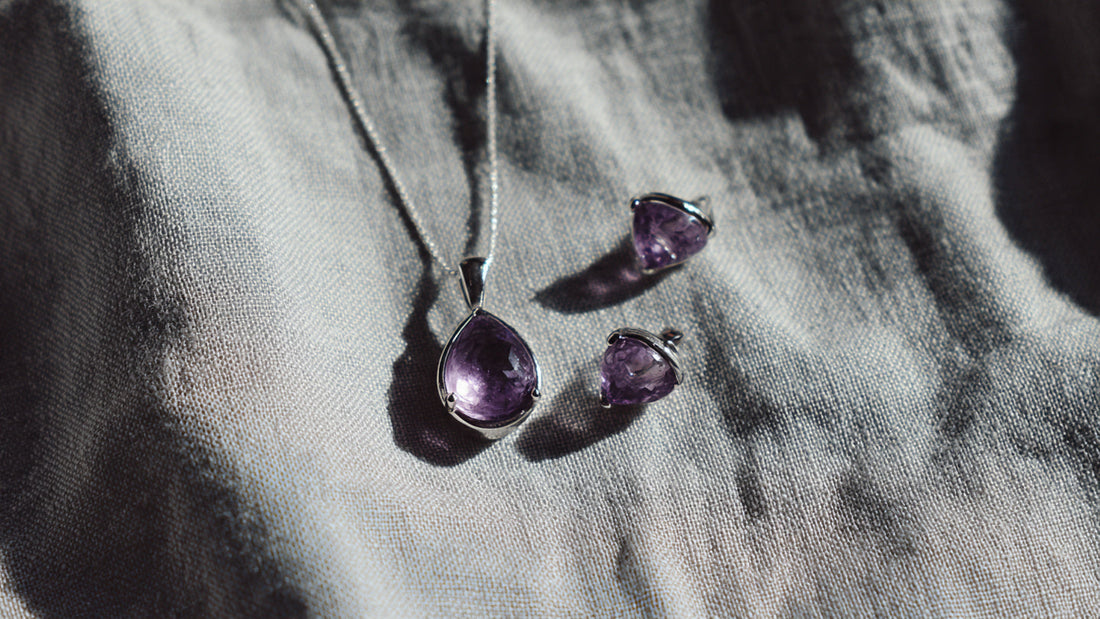 Calm Clarity: The Complete Amethyst Jewelry Guide For Stress Relief, Focus And Restorative Routine