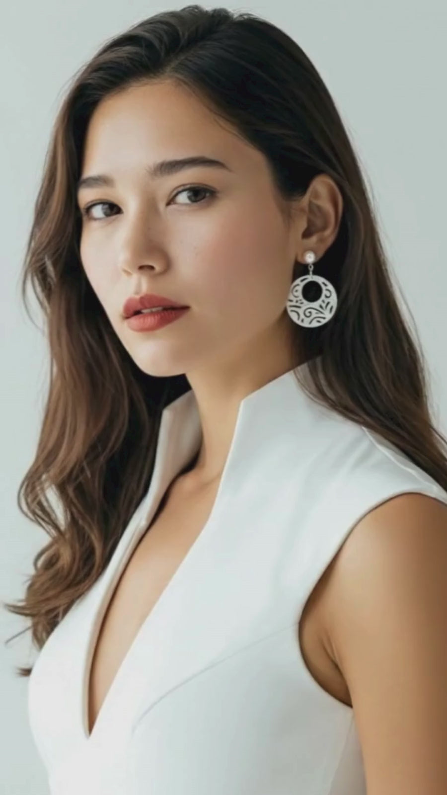 Mother of Pearl Flow Earrings